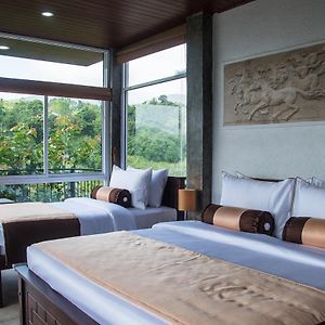Suite Lake View